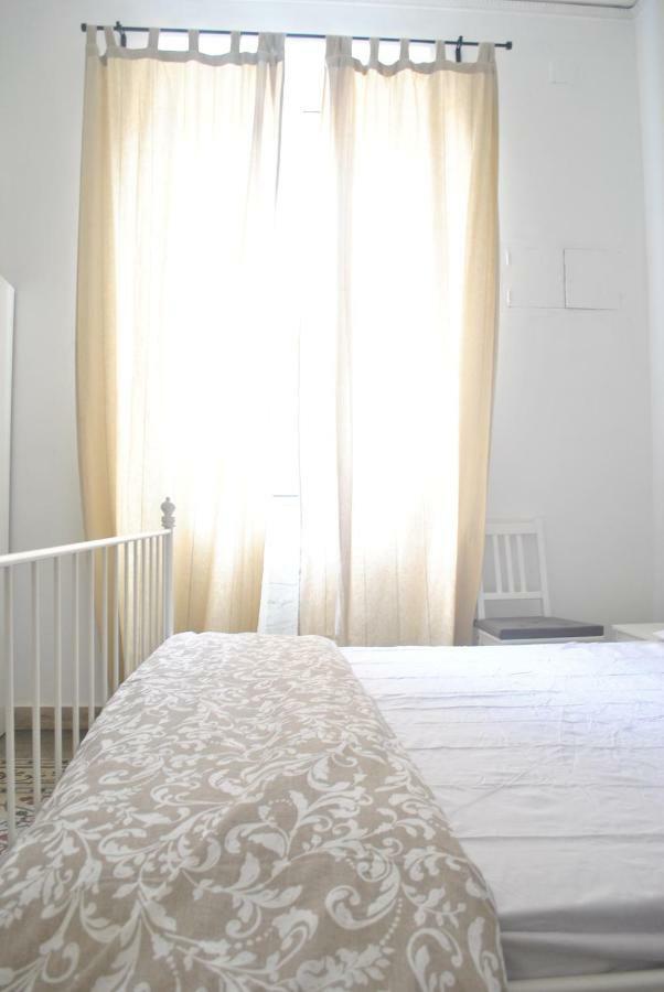 Sunrise Hostel & Rooms Палермо Экстерьер фото
