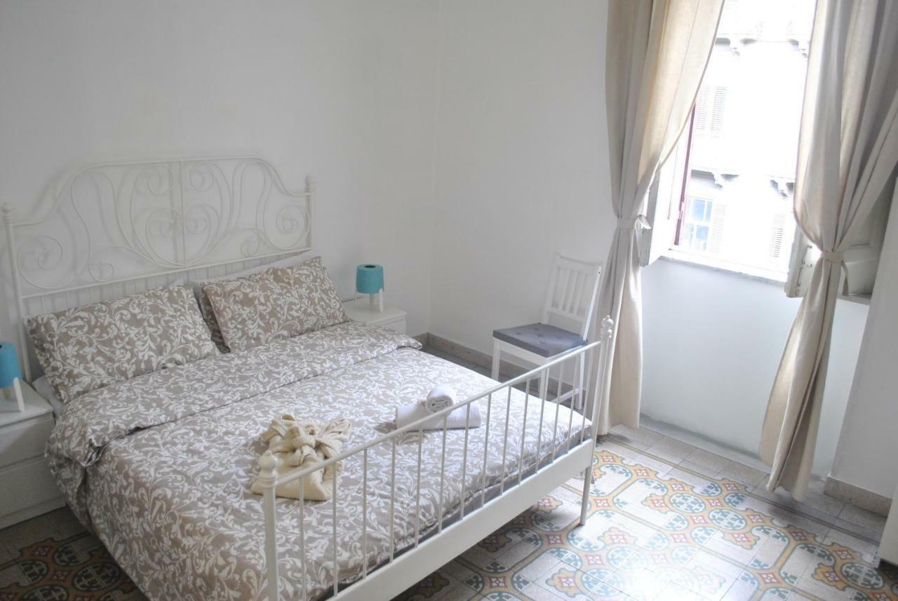 Sunrise Hostel & Rooms Палермо Экстерьер фото